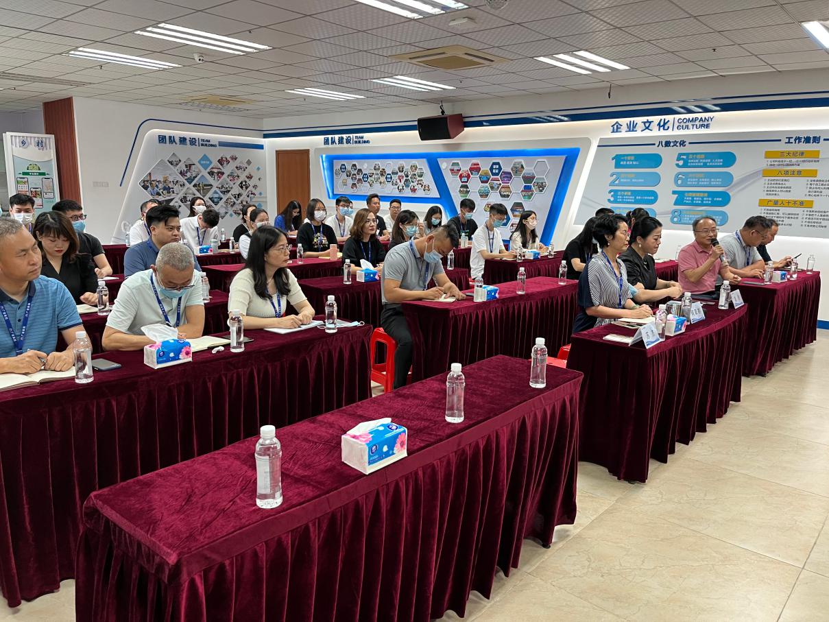 强强合作丨中工武大城乡规划院领导莅临奇发28交流经验谈合作